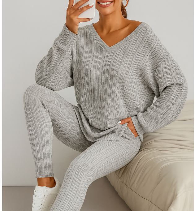 Ensemble pour femmes en tricot côtelé – Sweat à capuche à manches longues & Pantalon skinny – Tenue décontractée