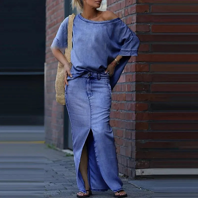 Ensemble Capri Bleu™ avec Haut Asymétrique et Jupe en Jean Légère