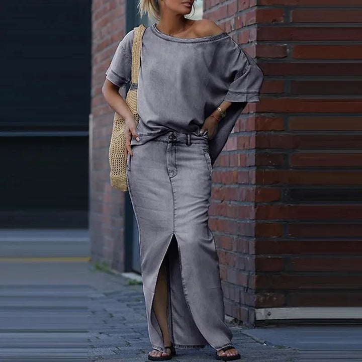 Ensemble Capri Bleu™ avec Haut Asymétrique et Jupe en Jean Légère