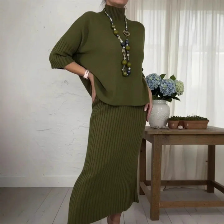 Ensemble Marselha™ avec top à col roulé et jupe midi côtelée