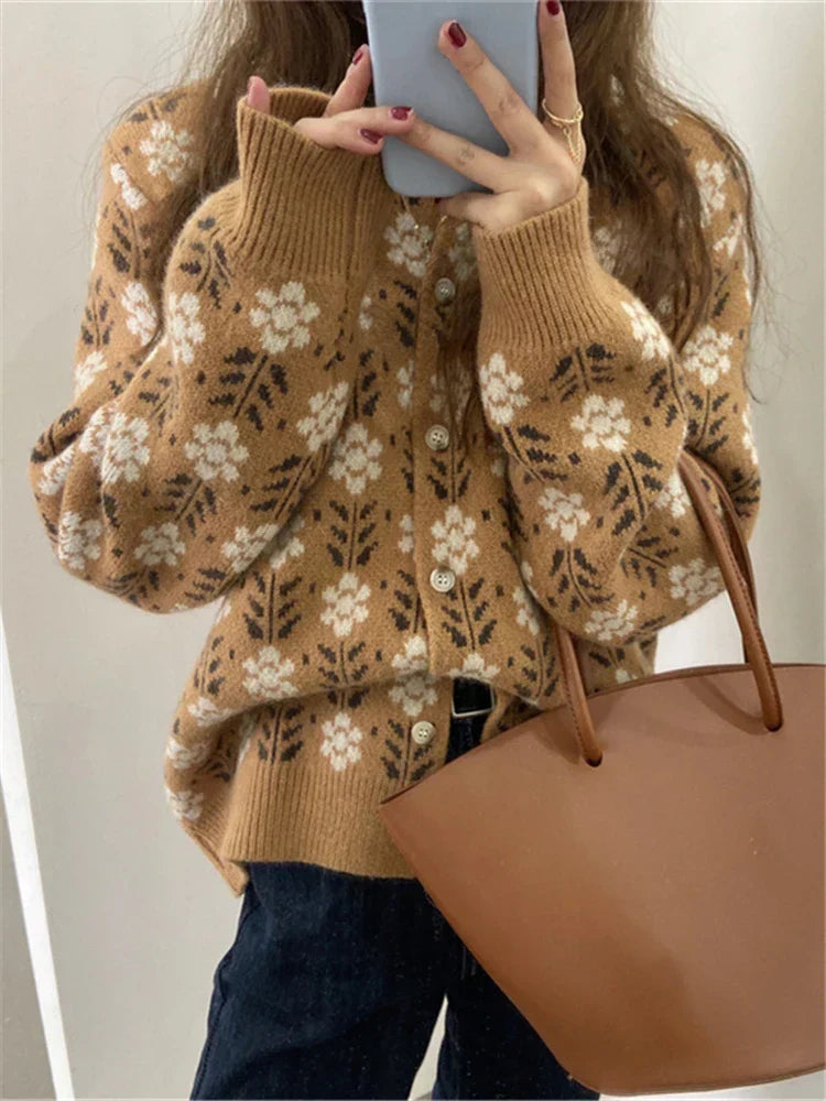 Cardigan élégant et chaud avec motif floral pour femmes