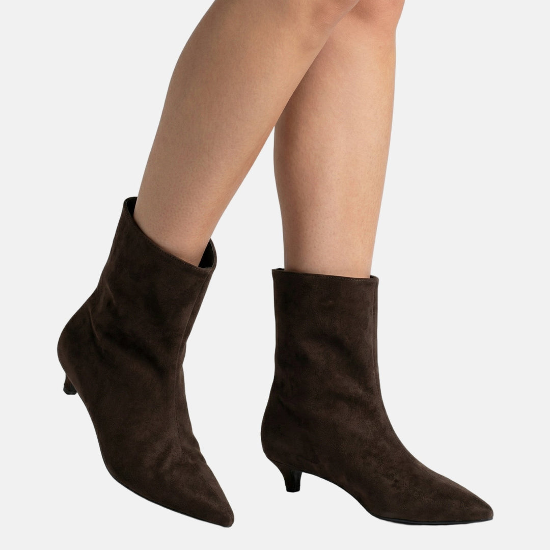 Hannelore | Bottines en Daim à Talon Kitten pour Femmes – Bottines à Talon Kitten