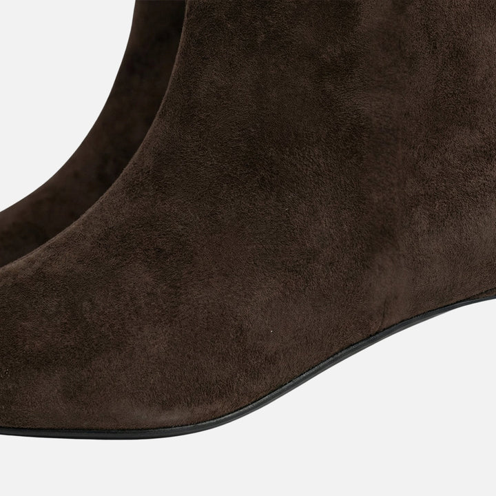 Hannelore | Bottines en Daim à Talon Kitten pour Femmes – Bottines à Talon Kitten
