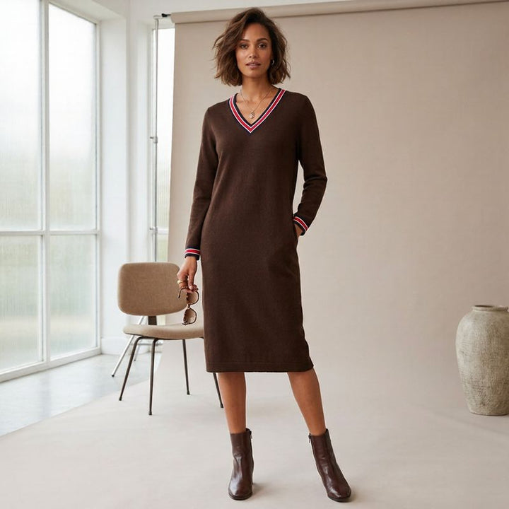 Robe midi Freya™ avec décolleté en V contrasté et poches sport-chic