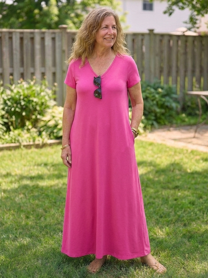 Samira | Robe maxi avec décolleté en V et poches