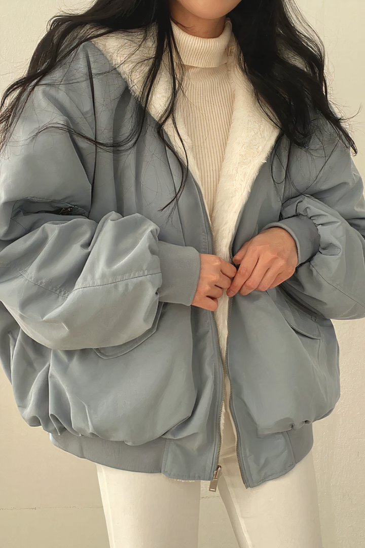 Manteau d'hiver élégant, luxueux et confortable en cachemire avec capuche pour femmes
