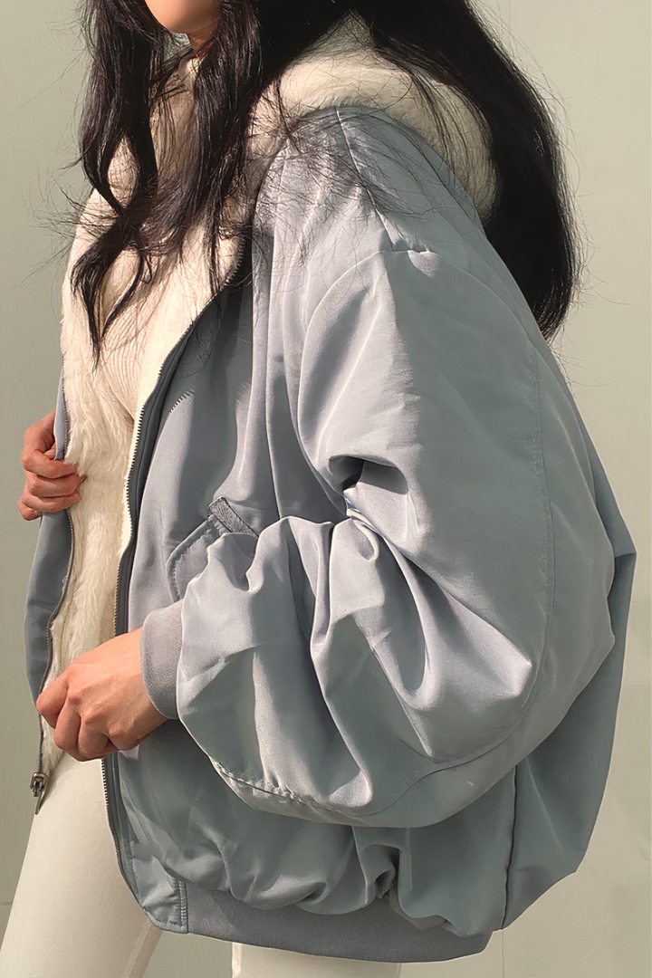 Manteau d'hiver élégant, luxueux et confortable en cachemire avec capuche pour femmes
