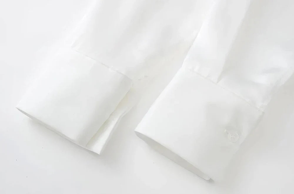 Sabine | Robe de soirée en satin avec décolleté en V