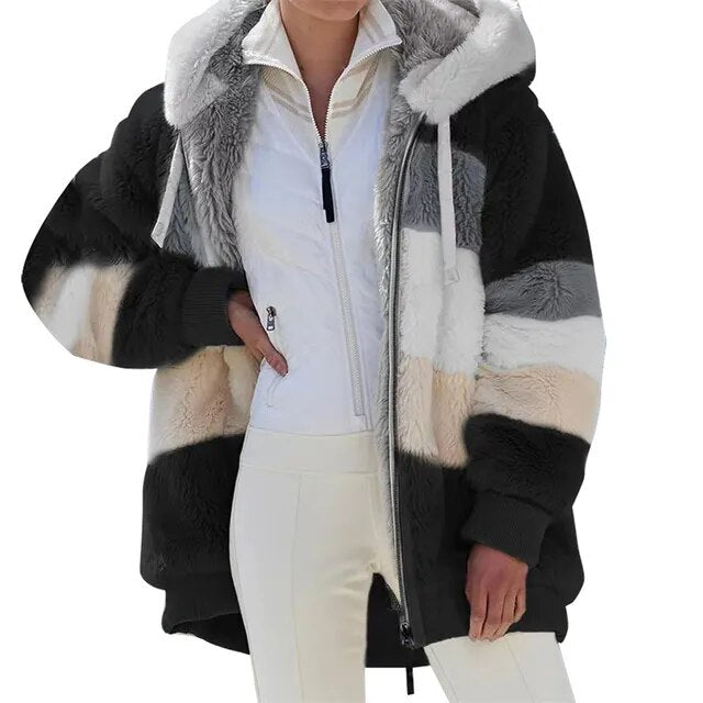 Manteau en teddy pour femmes avec capuche