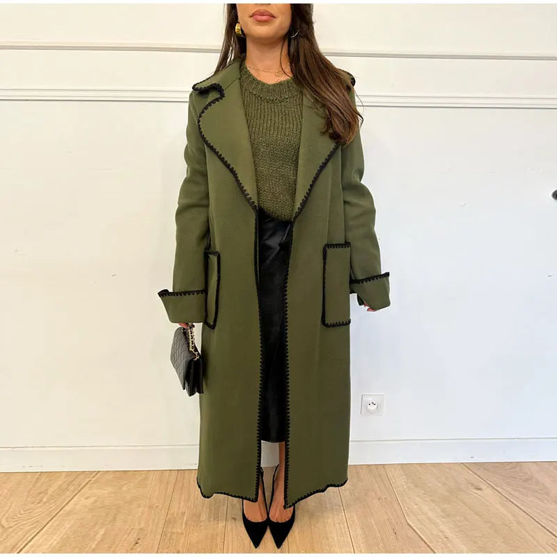 Manteau pour femmes avec col revers et poches