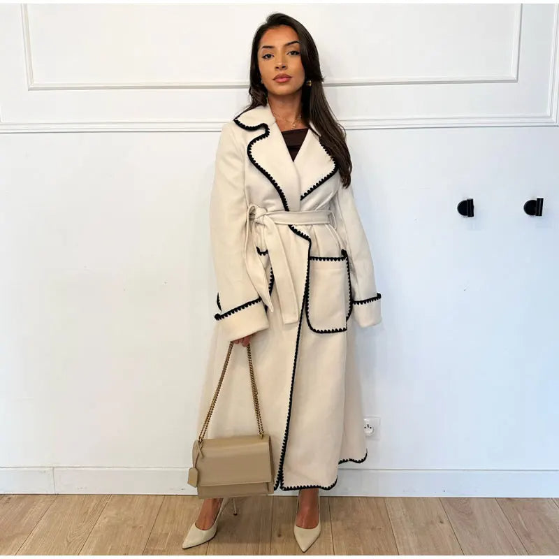 Manteau pour femmes avec col revers et poches