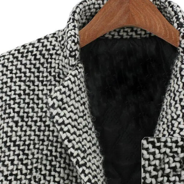 Manteau à chevrons élégant, moderne et flatteur pour femmes