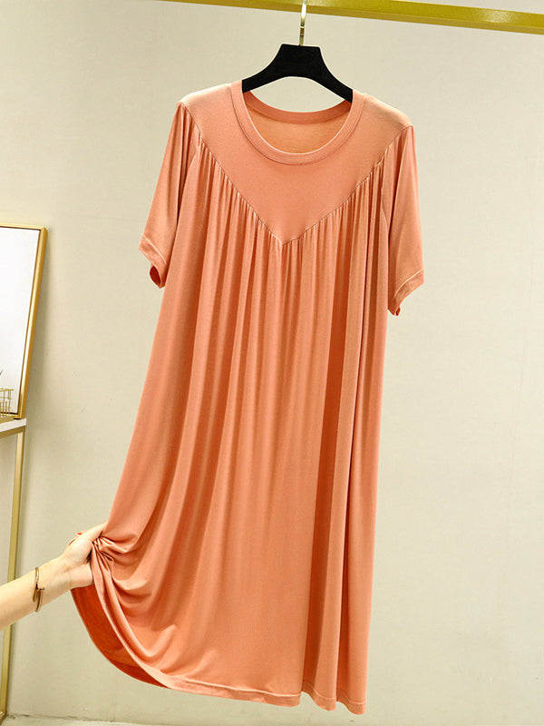 Robe pyjama ample en modal plissée de couleur unie