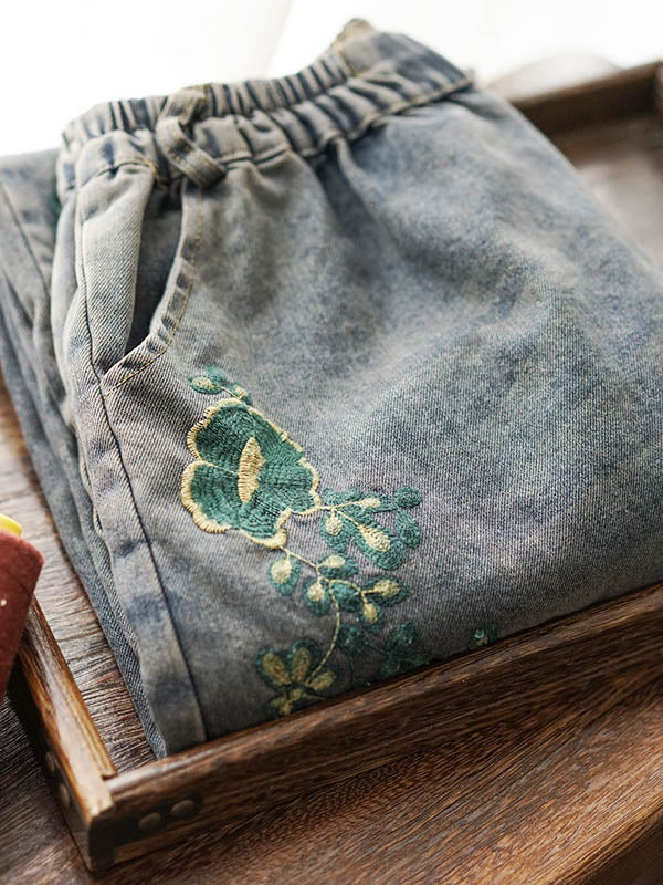 Pantalon en jean colonne à jambe large brodé Original