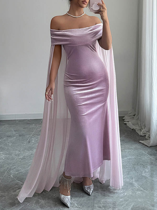 Robe mi-longue moulante style cape, en velours, à épaules dénudées, couleur unie