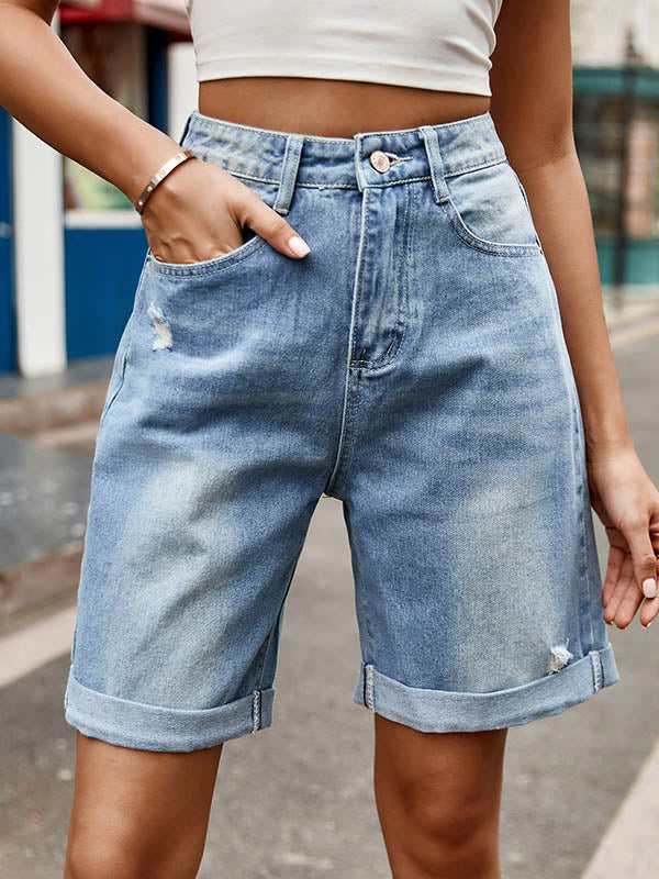 Short ample boutonné taille haute, à poches