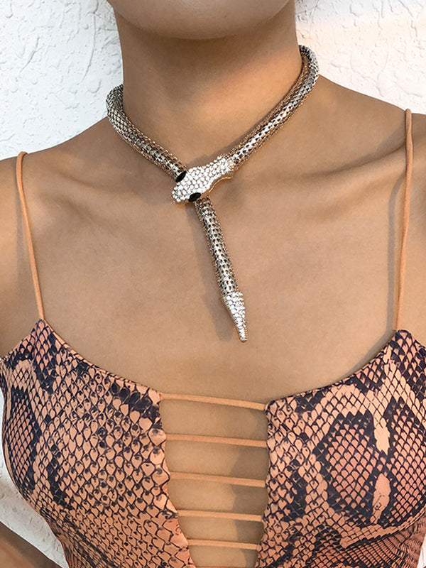 Collier élégant en forme de serpent