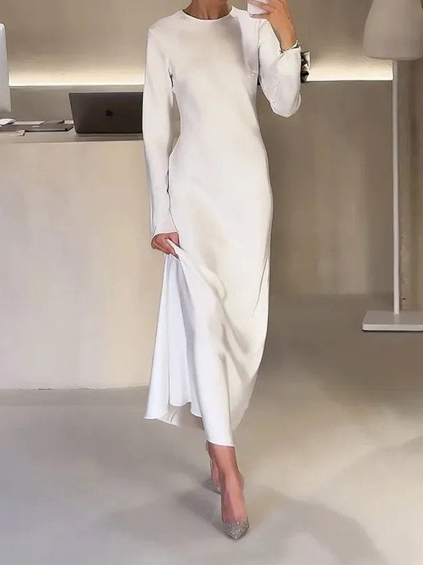 Robe longue coupe trapèze, taille haute, à col rond, couleur unie