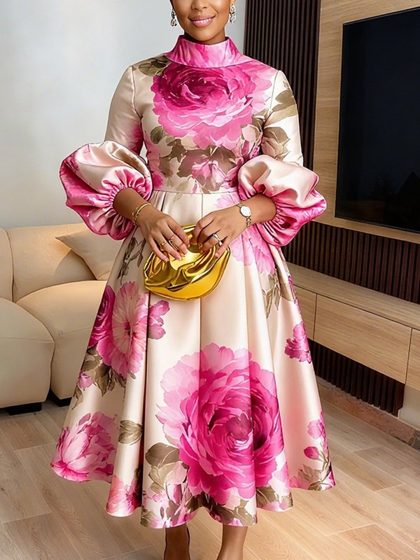 Robe longue plissée coupe trapèze, à manches longues, à taille élastique, à imprimé floral, à col cheminée