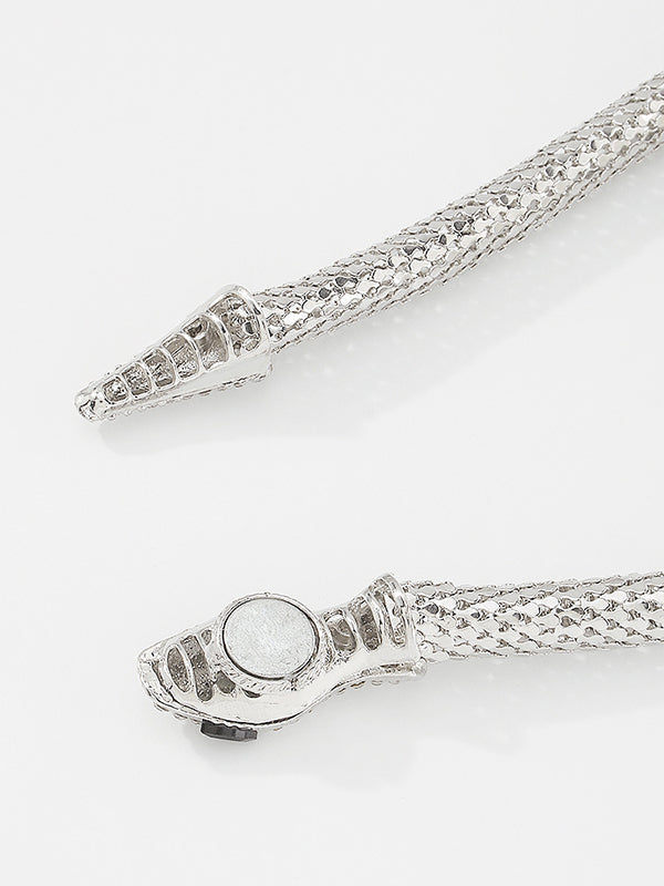 Collier élégant en forme de serpent