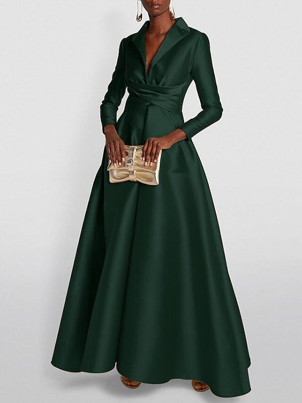 Robe longue plissée coupe trapèze, taille haute, à col en V, couleur unie