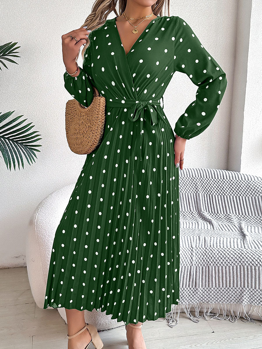Robe chemise plissée taille haute, à manches longues, à pois, à taille nouée, à col en V