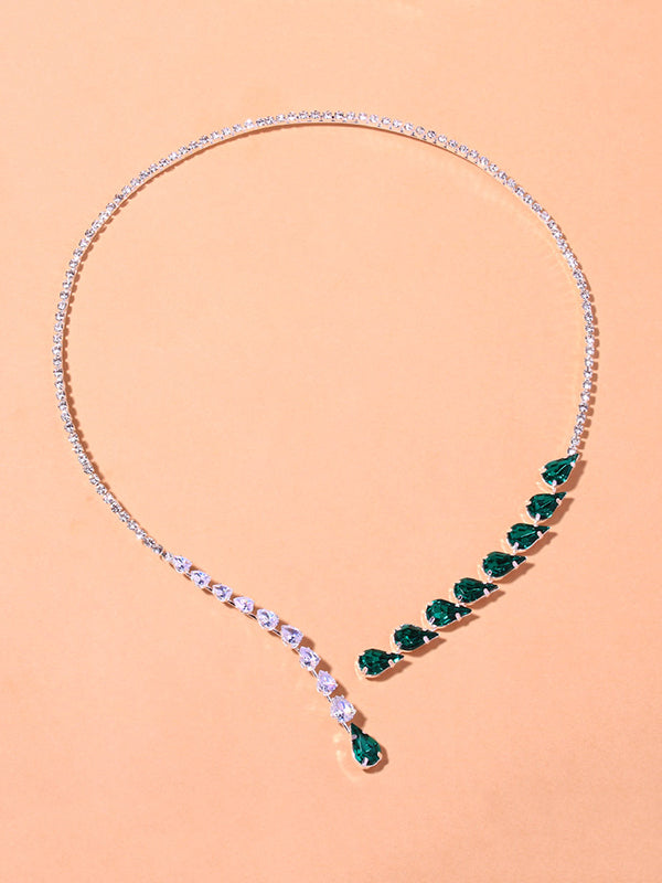 Collier en cristal original et élégant