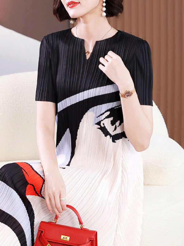 Robe mi-longue ample plissée coupe trapèze, à motifs figuratifs, à col en V
