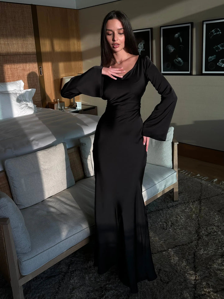Adelgunde | Robe Maxi à Manches Longues pour Femmes avec Silhouette Élégante