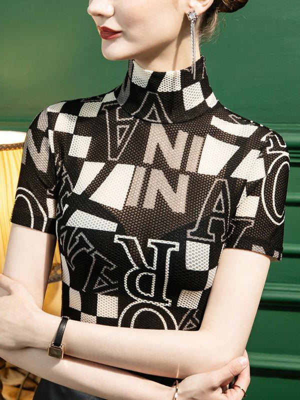 T-shirt urbain imprimé coupe près du corps, à col haut
