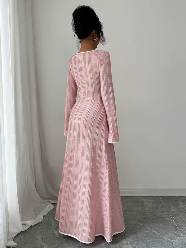Robe longue moulante coupe trapèze, en maille côtelée, à empiècements, à col carré