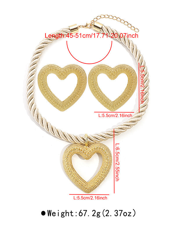 Parure boucles d'oreilles pendantes et collier en forme de cœur