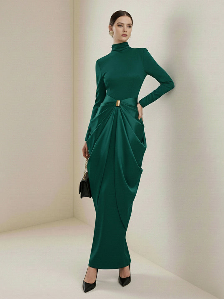Robe de soirée longue drapée à manches longues, à boucle, à col haut