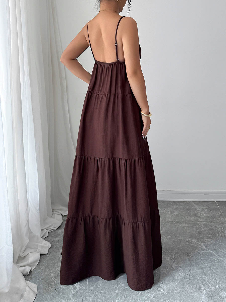 Robe longue plissée coupe trapèze, sans manches, dos nu, à cordon de serrage, à fines bretelles, couleur unie