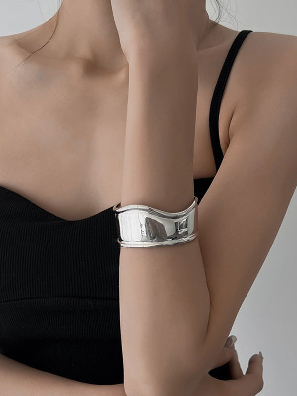 Bracelet géométrique à coupe irrégulière, couleur unie