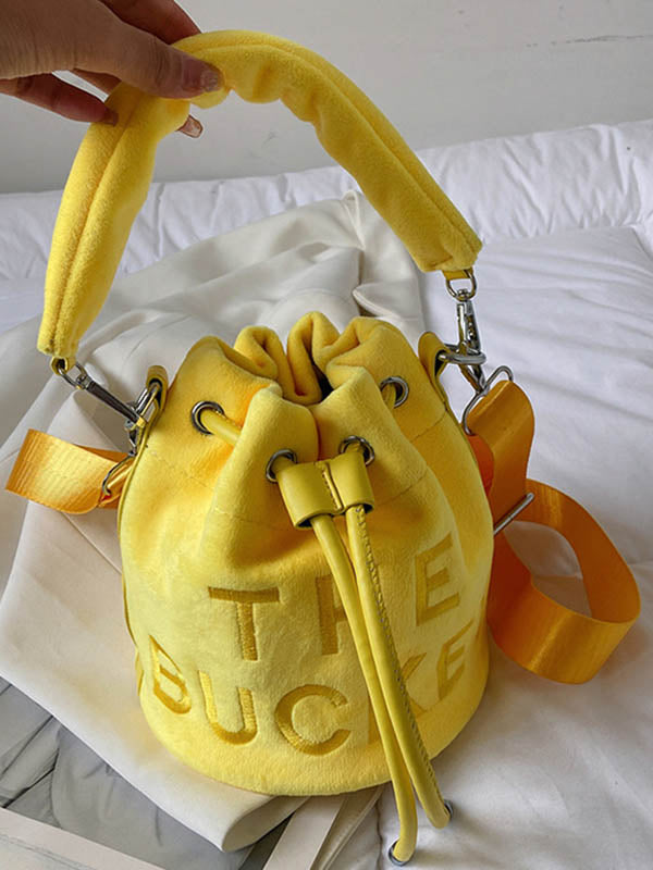 Sac à main à cordon de serrage, à imprimé lettres