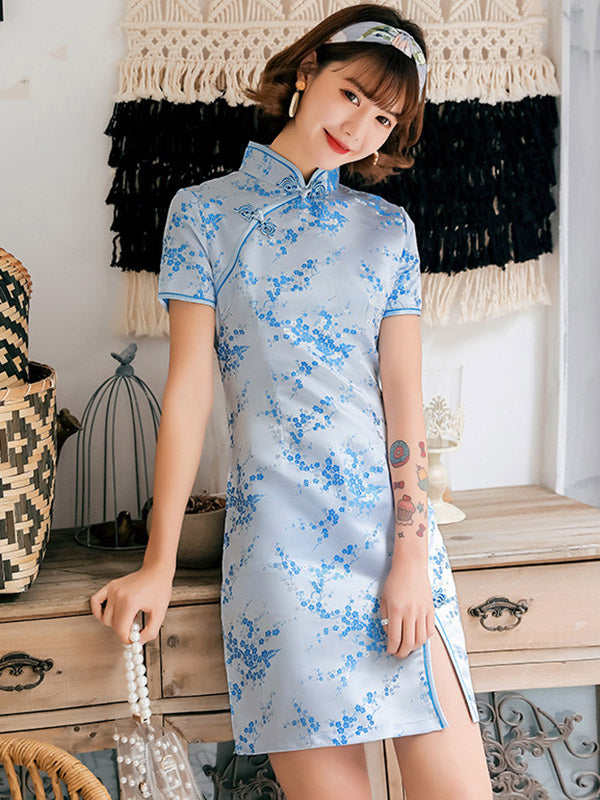 Cheongsam court à col montant imprimé fleurs de prunier