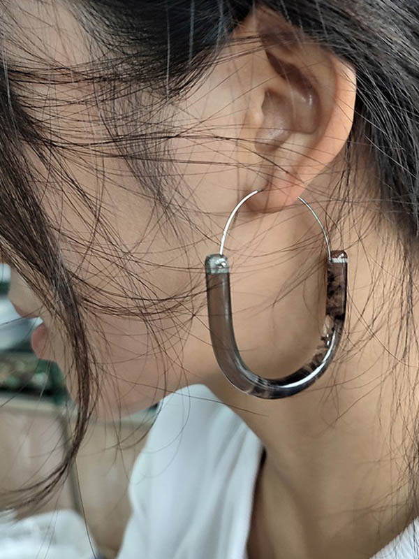 Boucles d'oreilles pendantes géométriques