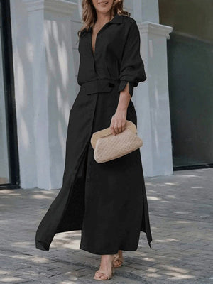 Robe chemise ample fendue sur le côté à manches longues, à empiècements, à col en V