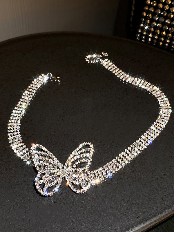 Collier tendance, à strass, papillon