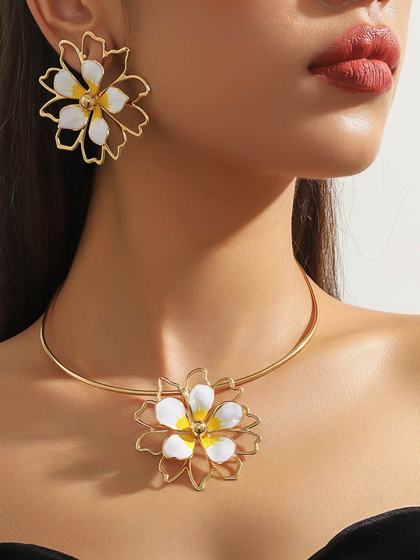 Parure collier et boucles d'oreilles ajourée en forme de fleur, à imprimé léopard