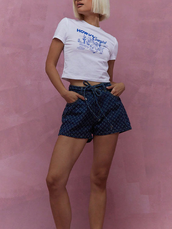 Short à jambes larges, à empiècements, à taille nouée, en jean