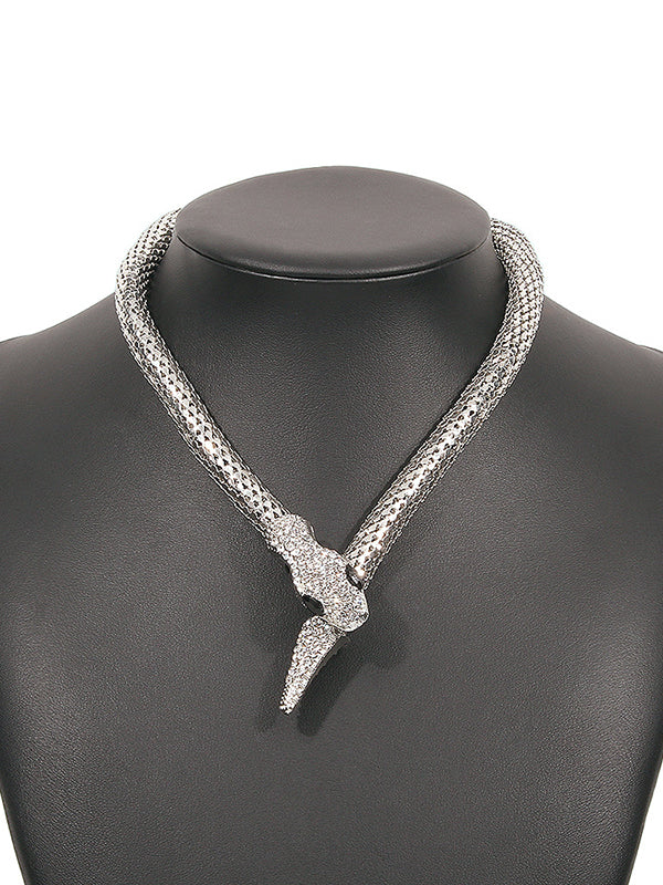 Collier élégant en forme de serpent