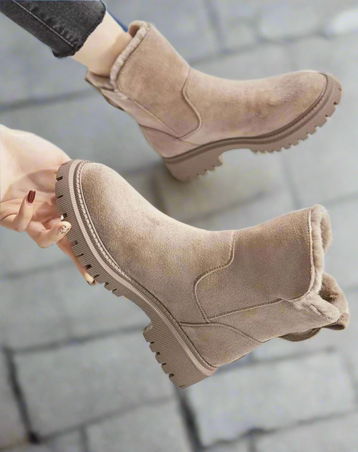 Bottes d'hiver en daim montantes et stylées pour femmes
