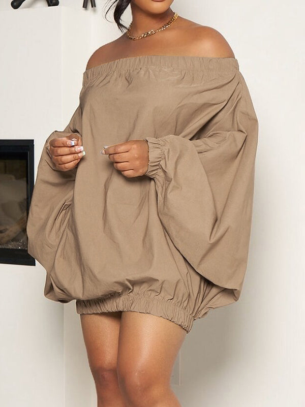 Robe courte ample à manches longues, à taille élastique, à épaules dénudées, couleur unie
