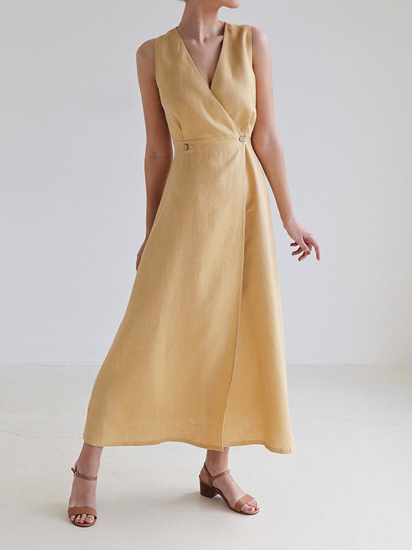 Robe longue ample sans manches, à empiècements, à col en V