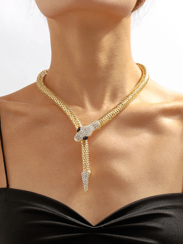 Collier élégant en forme de serpent