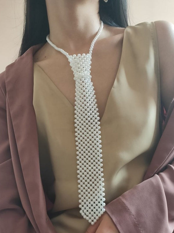 Collier géométrique ajouré