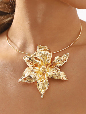 Collier en forme de fleur