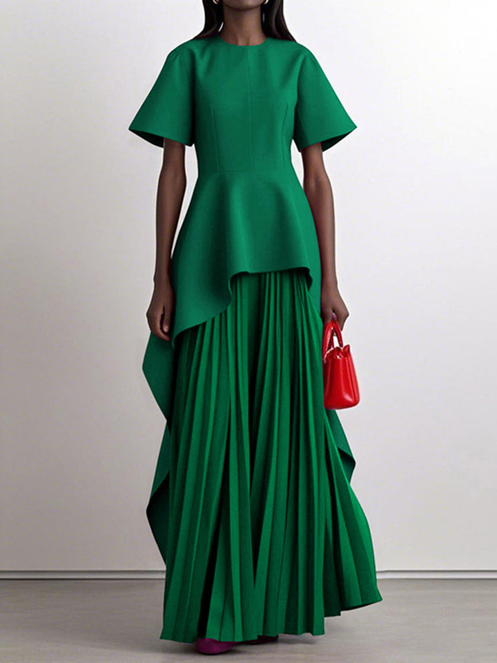 Robe longue plissée coupe trapèze, taille haute, à empiècements, à col rond, couleur unie